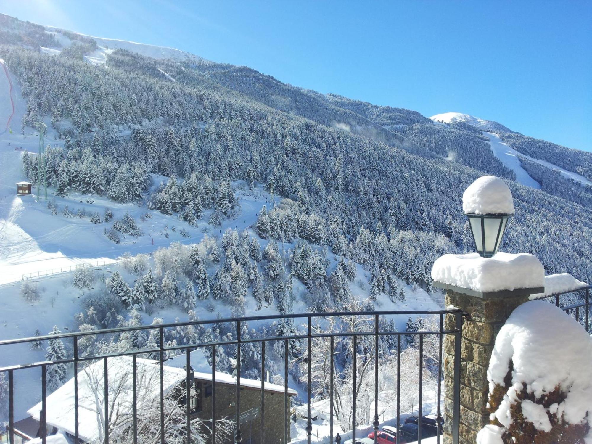 Apartaments Turistics Pirineu Soldeu Zewnętrze zdjęcie